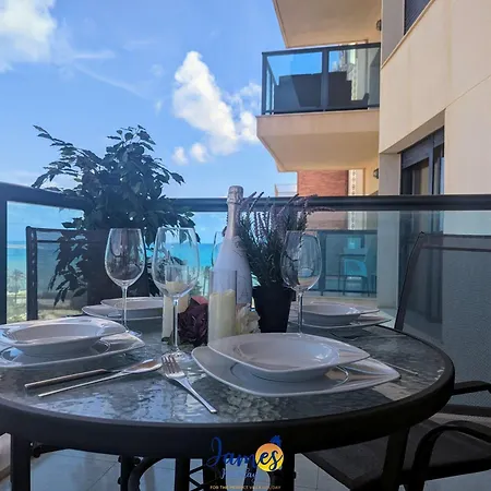 Apartment Cozy Beachside 2br Retreat Tv23