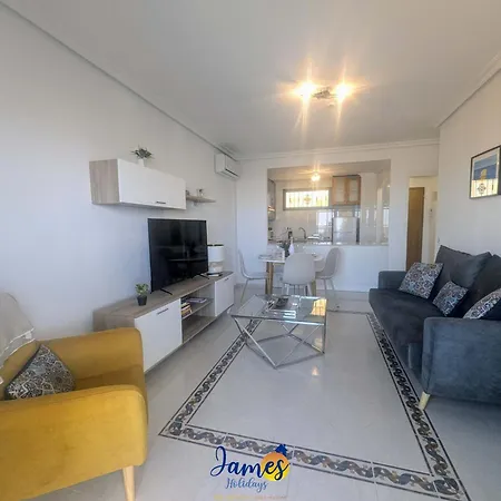 Cozy Beachside 2br Retreat Tv23