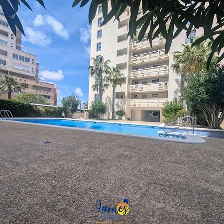 Cozy Beachside 2br Retreat Tv23 Apartment