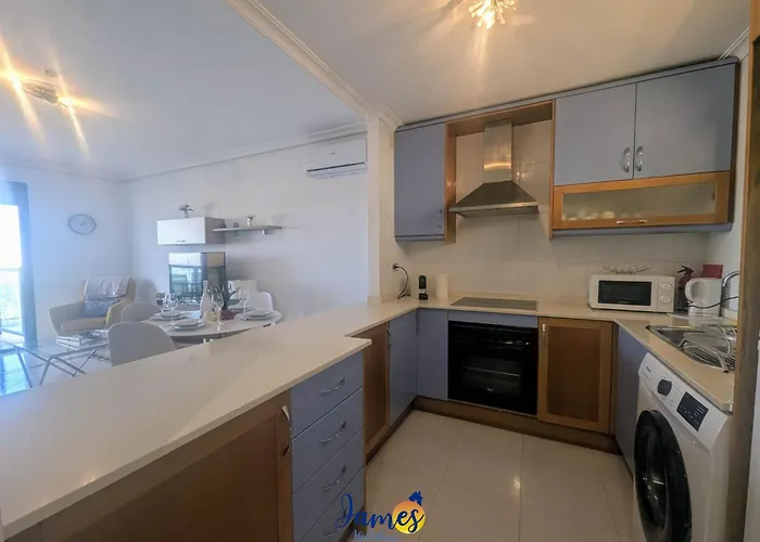 Apartment Cozy Beachside 2br Retreat Tv23 Torrevieja