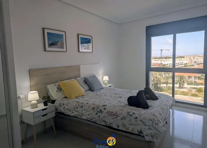 Apartment Cozy Beachside 2br Retreat Tv23 *